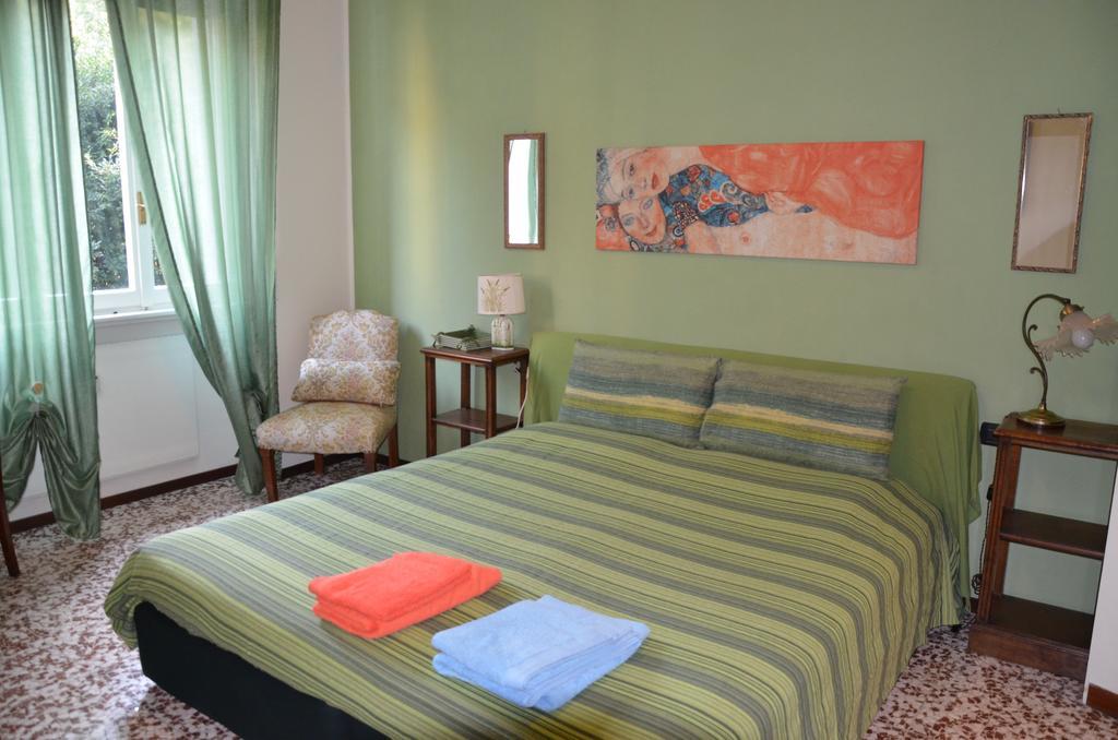 Green Quercia Apartment Como Bilik gambar